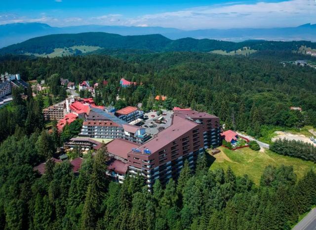 Poiana Brasov Alpin Executive Apartment Exterior photo
